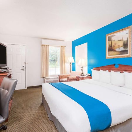Baymont By Wyndham Duncan/Spartanburg Buitenkant foto